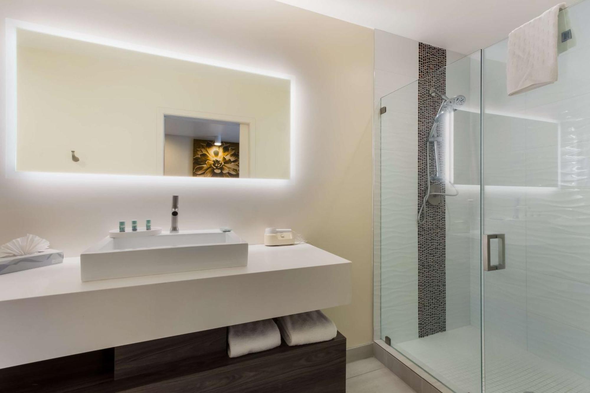 Surestay Plus Hotel By Best Western Tempe University Zewnętrze zdjęcie
