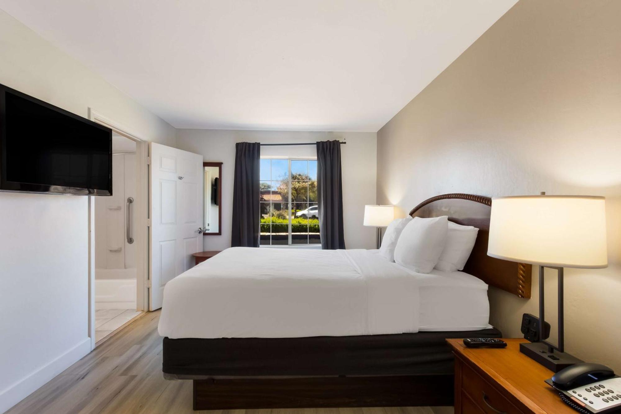Surestay Plus Hotel By Best Western Tempe University Zewnętrze zdjęcie