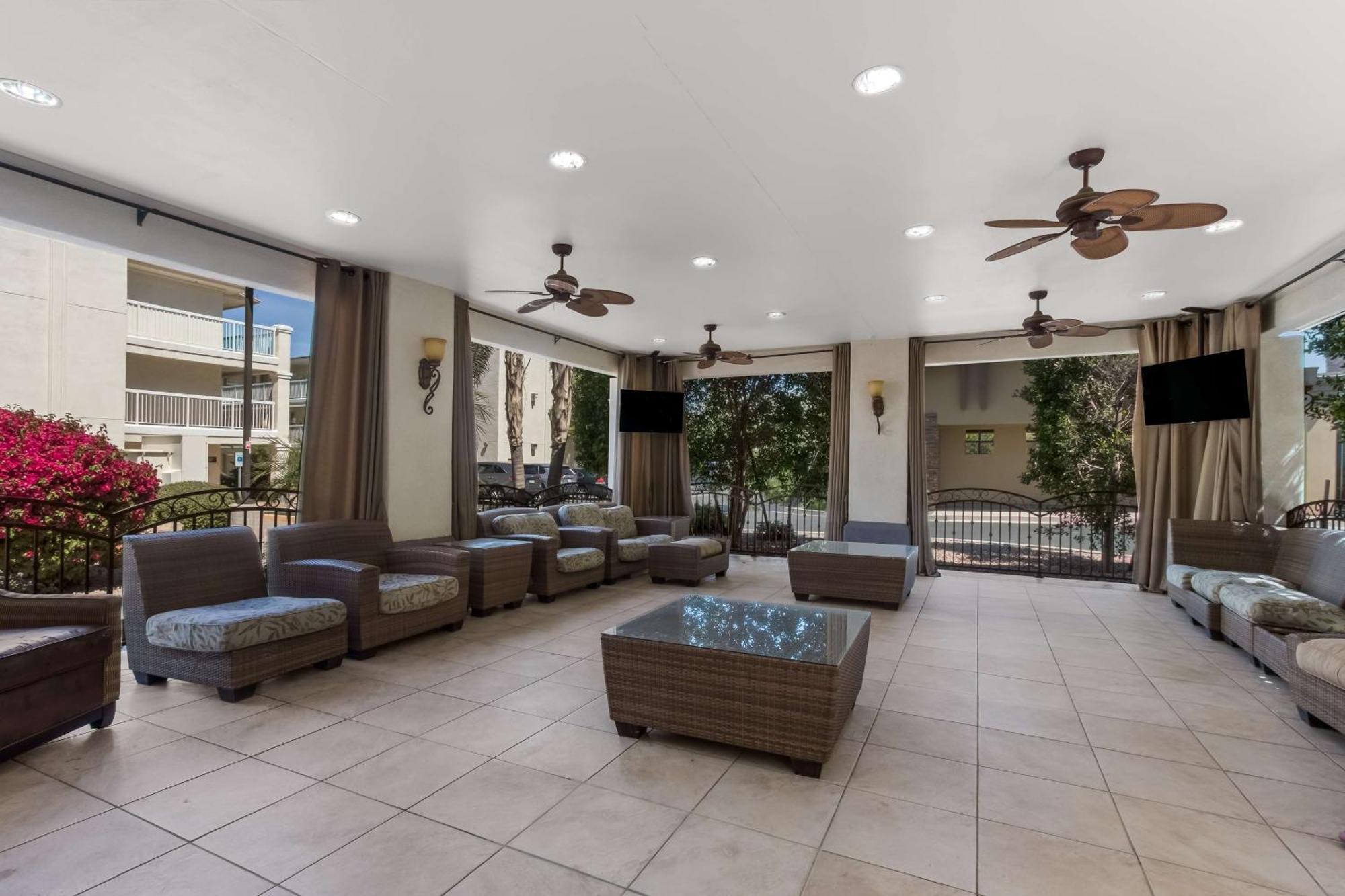 Surestay Plus Hotel By Best Western Tempe University Zewnętrze zdjęcie